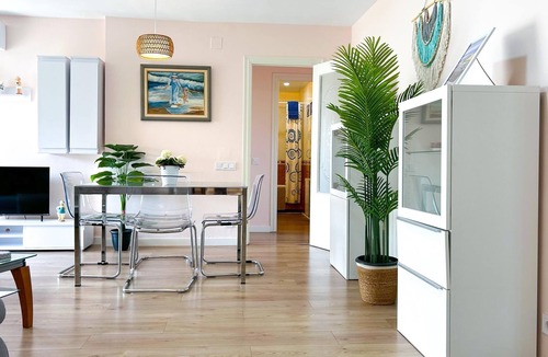 Cunit Apartment | Charming Apartment w/Pool and Parking Hostem
