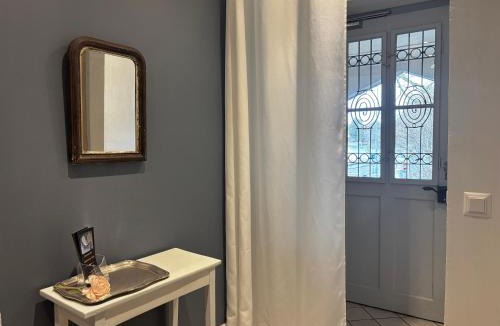 Thun Apartment | Charming Apartment-Walk to Old Town, Thun