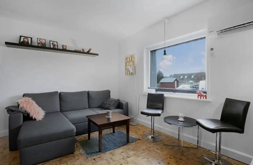Vipperod Apartment | Charming apartment with shared pool.nIdeal for families, singles and businesses.