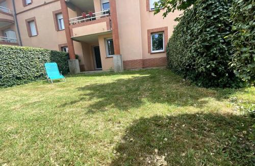 Colomiers Apartment | Charming apartment with private garden