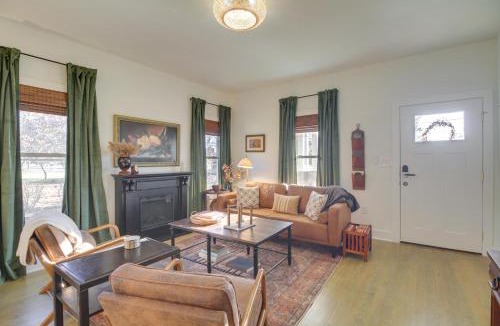 Appomattox House | Charming Appomattox Home: Half-Mi to Main Street!