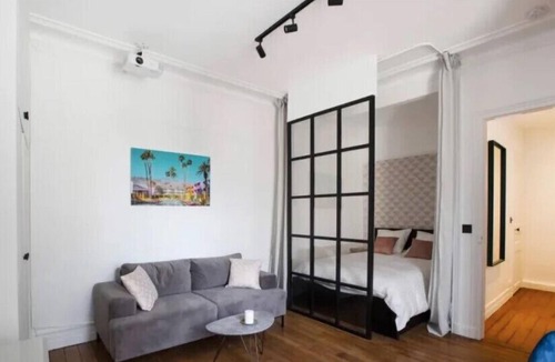17th Arrondissement Apartment | Charming appt - PRINTEMPS - Mobility lease