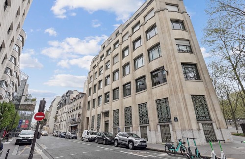 Parc-de-Montsouris Apartment | Charming apt for 4 in Paris