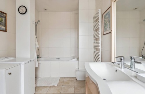 Parc-de-Montsouris Apartment | Charming apt for 6 in Paris