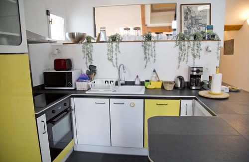 5th Arrondissement Apartment | Charming Apt Rue Mouffetard 5th