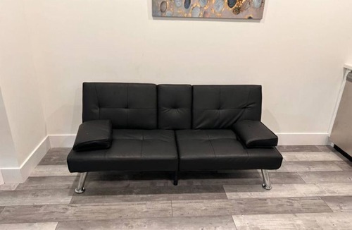 Belmont Apartment | Charming Apt \ Sleeps 3