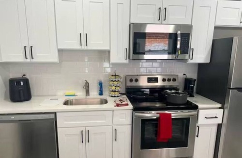 Belmont Apartment | Charming Apt \ Sleeps 3