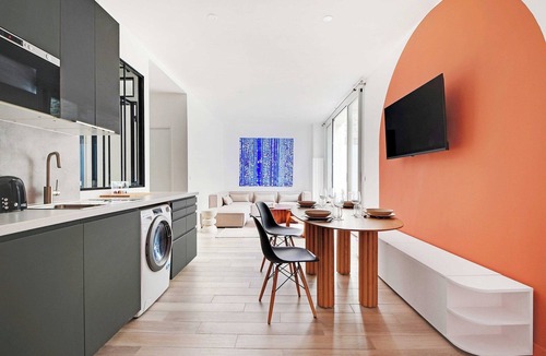 Quartier de la Plaine-de-Monceaux Apartment | Charming aptt with patio - 2BD/4P - Monceau Park