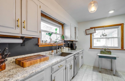Arnold House | Charming Arnold Home w/Patio & Chicken Coop!