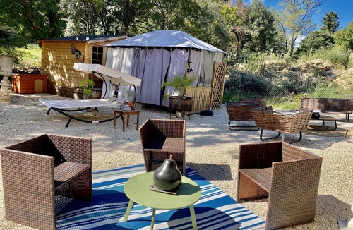 Les 3 Ponts House | Charming artist's house.