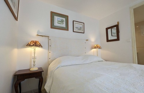 Azay-le-Ferron Bed & Breakfast | Charming B&B rooms with breakfast in Azay-le-Ferron