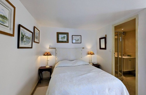 Azay-le-Ferron Bed & Breakfast | Charming B&B rooms with breakfast in Azay-le-Ferron