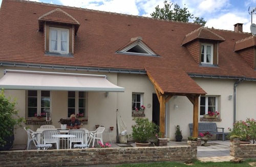 Dame-Marie-les-Bois Bed & Breakfast | Charming B&B on golf course - 15 mn from Amboise - Near EXIT 18 A10 Highway