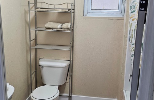 Carrolls House | Charming barn with AC and WiFi in superb Kelso