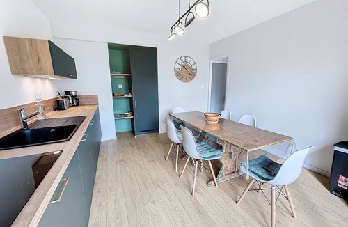 Saint-Pair-sur-Mer House | Charming Beachside House: 4 Bedrooms, Garden, Parking, Wi-Fi, 8 Sleeps!