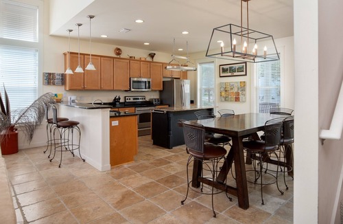 Laurel Grove House | Charming Beach Cottage with 6-Seat GOLF CART! Near Beach, Pool, Tram & Wharf.