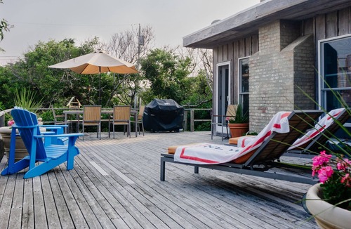 Fire Island Pines House | Charming Beach Cottage Steps from beach with delightful ocean views