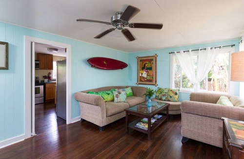 Kuau Cottage | Charming Beach Cottage by Mama's Beach