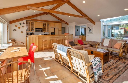 Stinson Beach House | Charming Beachfront Home in Seadrift