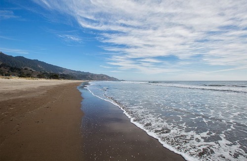 Stinson Beach House | Charming Beachfront Home in Seadrift