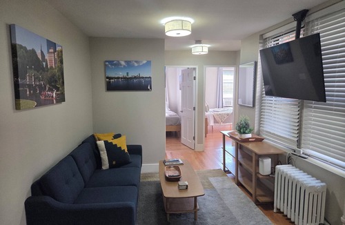 Beacon Hill Apartment | Charming Beacon Hill 2brm/1.5bath