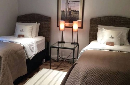Caledon Cabin | Charming Bed and Breakfast Rental near to the Caledon Hills, Ontario