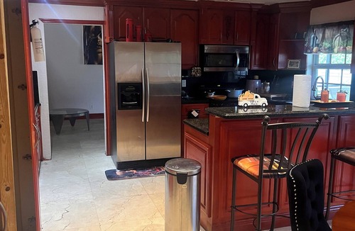 Inverrary Bed & Breakfast | Charming bed & breakfast in Lauderhill.