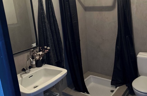 Limoux Bed & Breakfast | Charming bed & breakfast in Limoux, all roms with private bathroom.