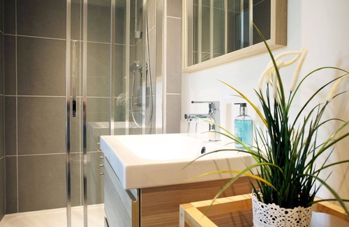 Guemene-sur-Scorff Bed & Breakfast | Charming Bed and Breakfast Central Brittany Bedroom ONE