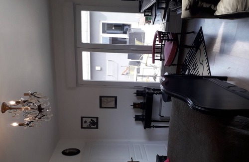 Morcourt House | Charming bedroom and its bathroom