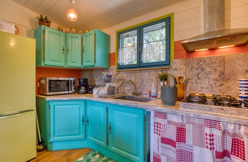 Aniane Cottage | Charming Bohemian Retreat with Pool and Stunning Views in Nature
