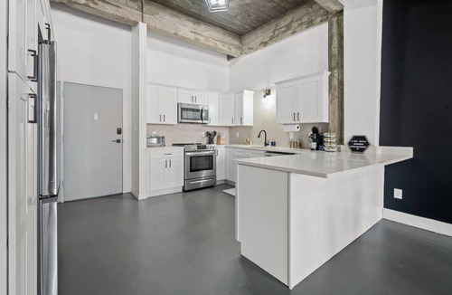 Central City Condo | Charming Boho Loft on Historic Morris Ave