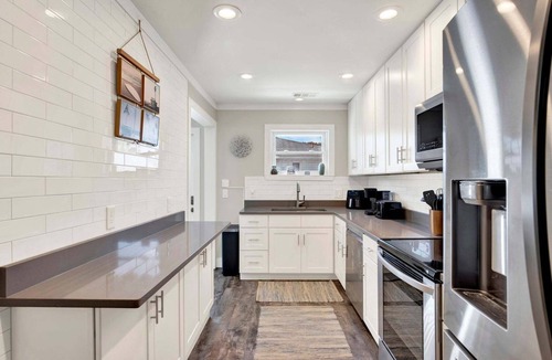 Tybee Island House | Charming Boho Retreat Located on Tybee's South End | Heated Pool Access