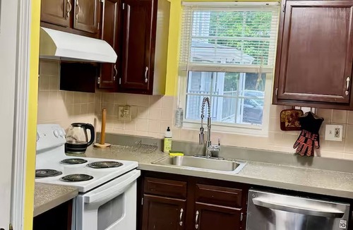 Highland Park Condo | Charming Boston Condo
