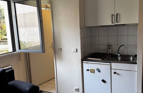 La Garenne-Colombes Apartment | Charming bright studio in a quiet residence