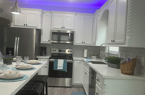 Surfside Beach House | Charming brand-new 3-bedroom beach house in superb Surfside Beach