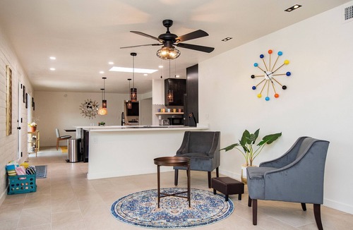 Oracle Heights Estates House | Charming brick 4-bedroom house with hot tub, private pool!