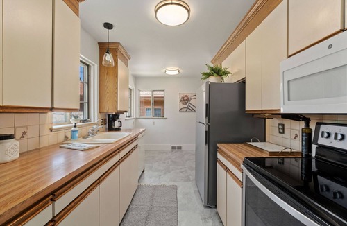 Cheyenne House | Charming brick home in The Avenues.