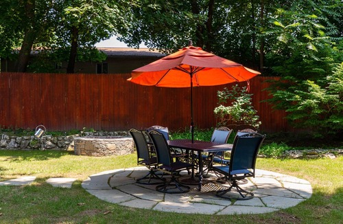 Haviland House | Charming Brick House -Hudson Valley