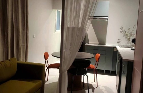 Audenge Apartment | : Charming, Bright, Air-Conditioned Studio