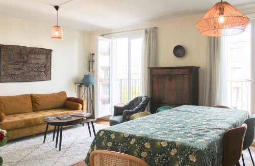 Pantin Apartment | Charming bright and spacious apartment