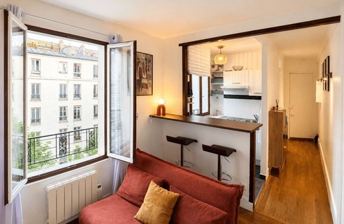 Auteuil Apartment | Charming, bright, quiet 16th arrondissement flat