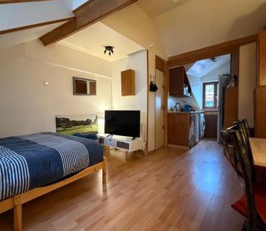 Arts-et-Metiers Apartment | Charming & bright studio in Marais