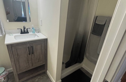 Cherry Valley House | Charming building in fabulous Worcester with WiFi, AC