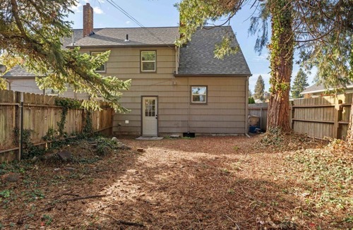Lebanon House | Charming Bungalow 1 Duplex in Lebanon.