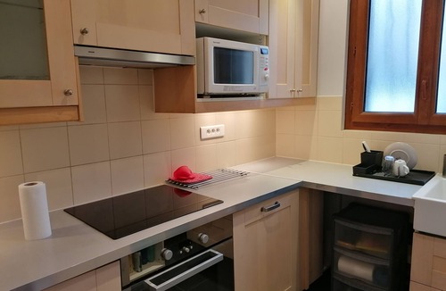 Montreuil Cabin | Charming bungalow with garden in a quiet neighborhood
