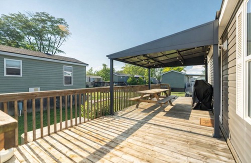 Niagara-on-the-Lake Cottage | Charming cottage offers perfect blend of rustic comfort and modern convenience