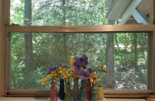 Broaddus Cabin | Charming Cabin 300 Yards from Free Boat Launch & Swimming Area