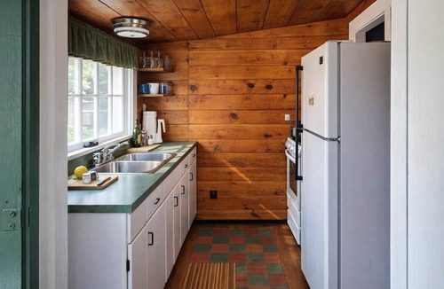 Algoma District Cabin | Charming Cabin 9 on Big Basswood Lake