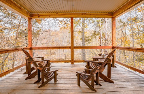 Patrick Henry Cabin | Charming cabin in lovely Louisa